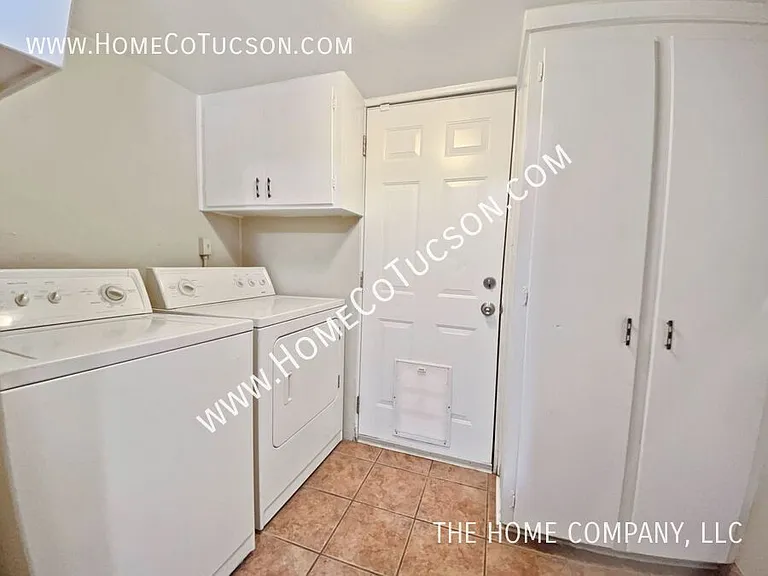 5452 E Linden St — Photo 26