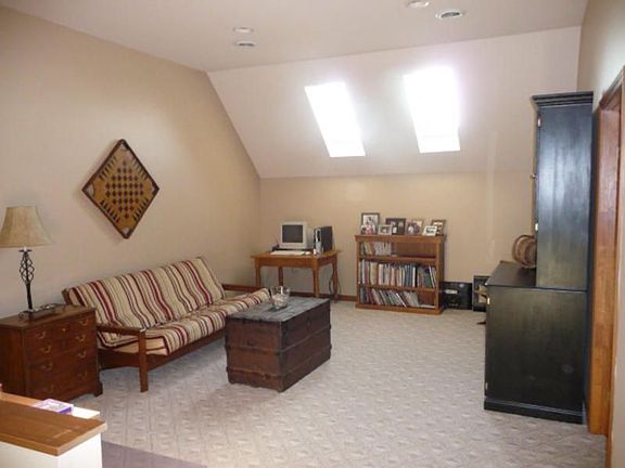 2nd image of 1800 E Audubon Blvd