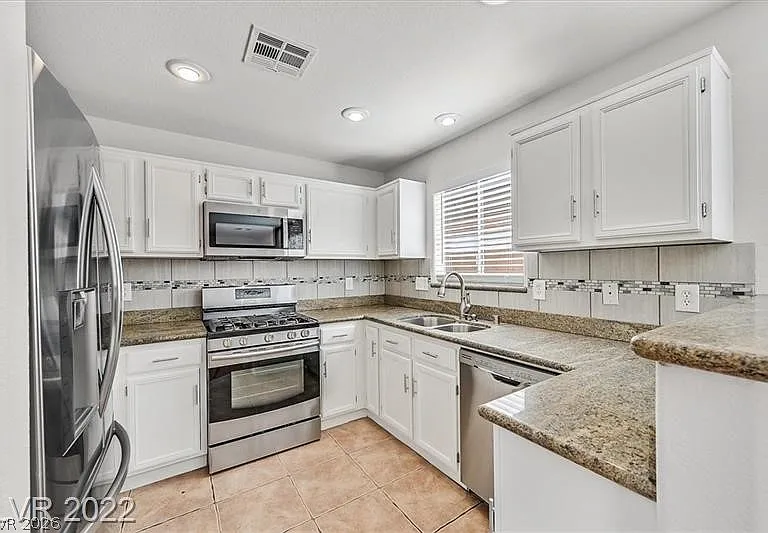 3221 Fico Ave — Photo 2