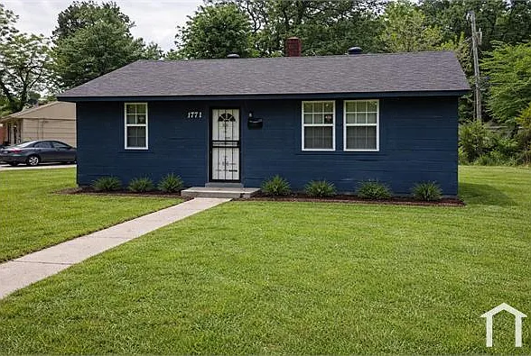 2 bed, 9147 sqft, $1,000 — Photo 1