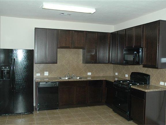 4th image of 8246 Polaris Point Ln