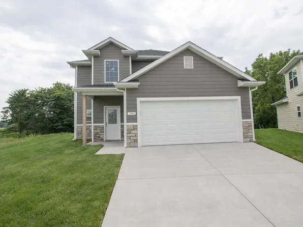 2802 Amberwood Ct, Columbia, MO 65203