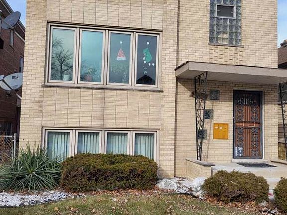 2nd image of 6122 W 55th St