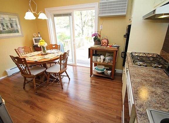 4th image of 619 Charles Ct