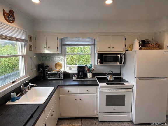 5th image of 111 Walnut Walk