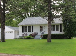 308 2nd Ave, Clarence, IA 52216