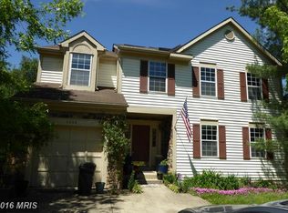 7906 Kara Ct, Greenbelt, MD 20770