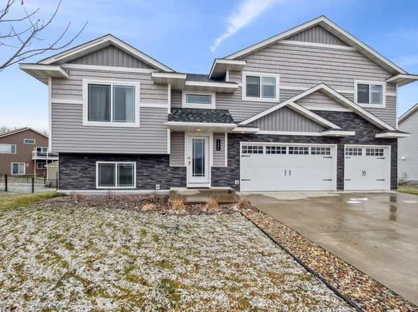 1682 Hidden Trl, Mayer, MN 55360