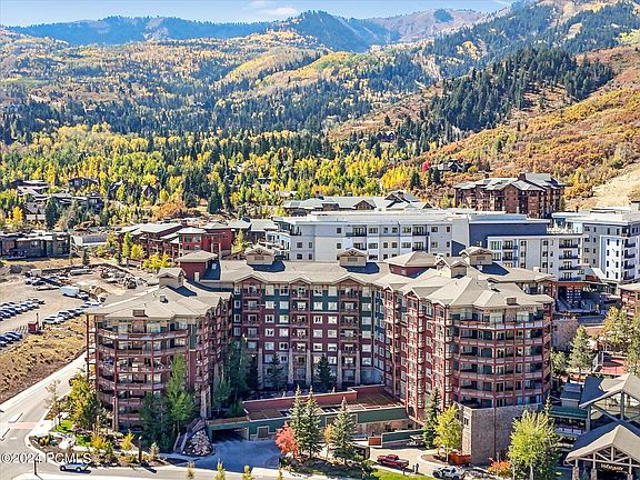 3rd image of 3000 Canyons Resort Dr #3401
