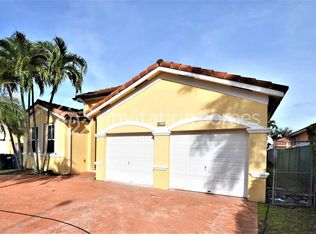 1067 NW 135th Ct, Miami, FL 33182