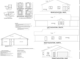 1021 Walnut St, Pixley, CA 93256