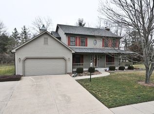 9674 Hampton Cir N, Indianapolis, IN