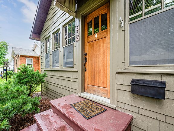 3rd image of 937 Lewis Ave