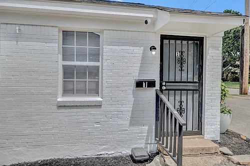 2966 Yale Ave #7 Photo 1
