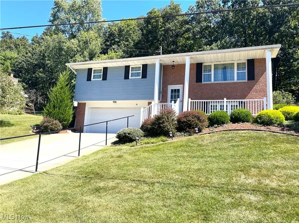 6 Brown Ave, Parkersburg, WV 26101