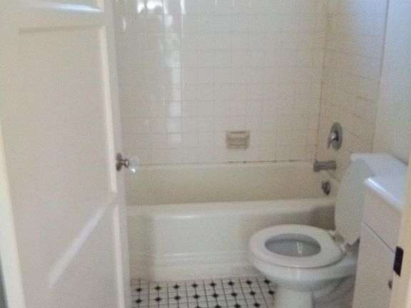 5th image of 3870 National Ave