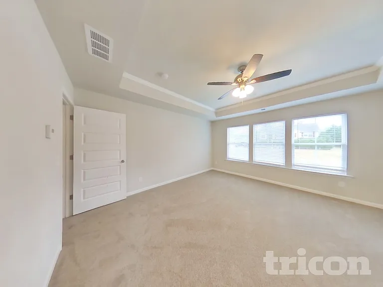 701 Jackson Ct — Photo 22