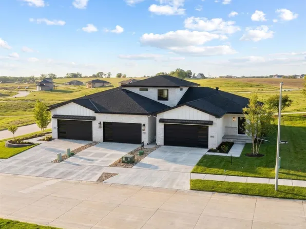 18108 Cooper St, Gretna, NE 68028