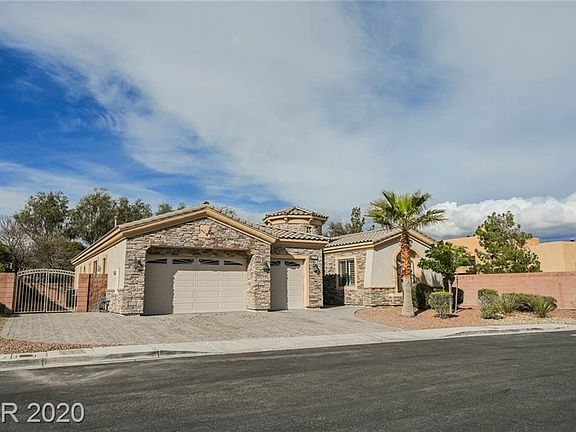 2nd image of 8254 Bowman Woods Cir