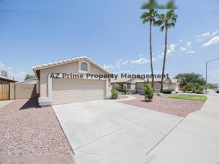 13344 W Desert Ln — Photo 3