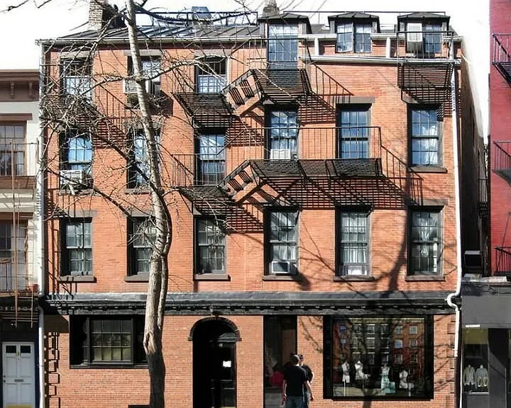 396 Bleecker St #F — Photo 10