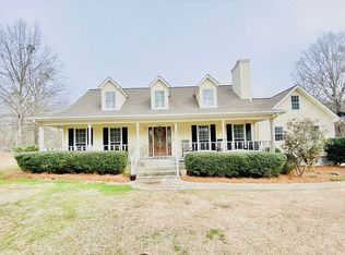 845 Plantation Club Dr, Gray, GA 31032