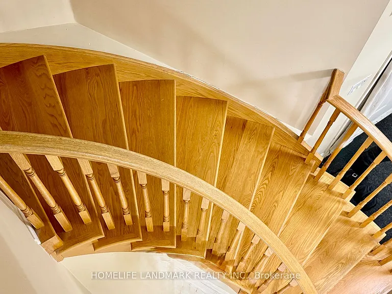 25 Grover Hill Ave — Photo 21