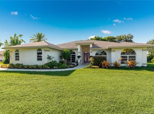 2902 SE Cates Cir, Port Saint Lucie, FL 34952