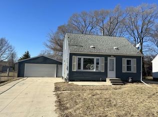 840 Payne St, Evansdale, IA 50707