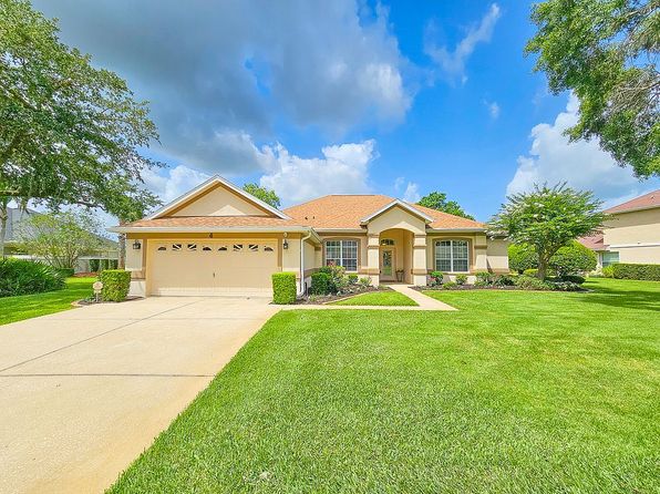 4 Lakeside Pl E