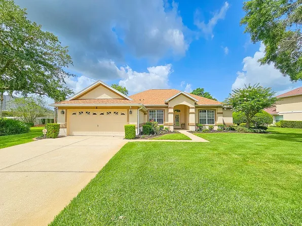 4 Lakeside Pl E, Palm Coast, FL 32137