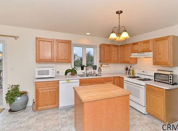 5th image of 29 Mallard Dr