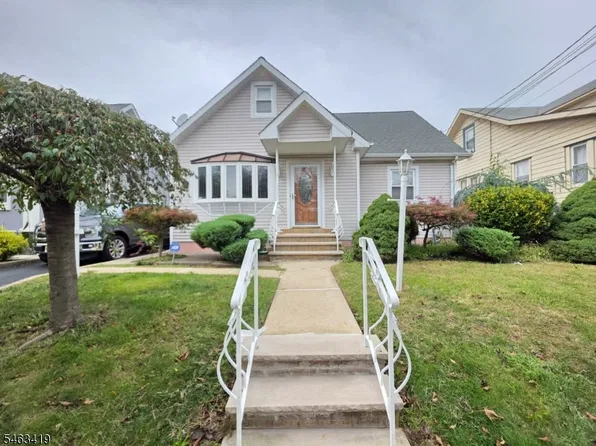 2013 Ingalls Ave, Linden, NJ 07036