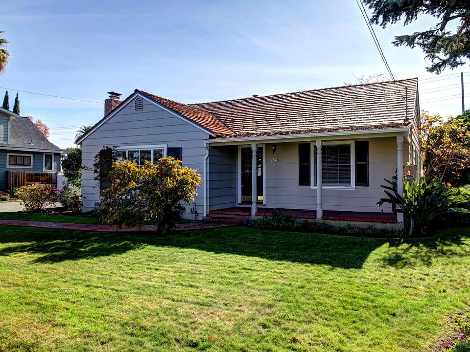 1st image of 1686 Catherine St