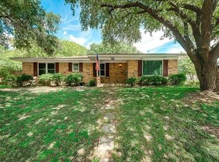 1601 N 25th St, Corsicana, TX 75110
