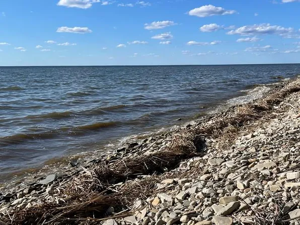 3197 Nellis Rd, Sturgeon Bay, WI 54235