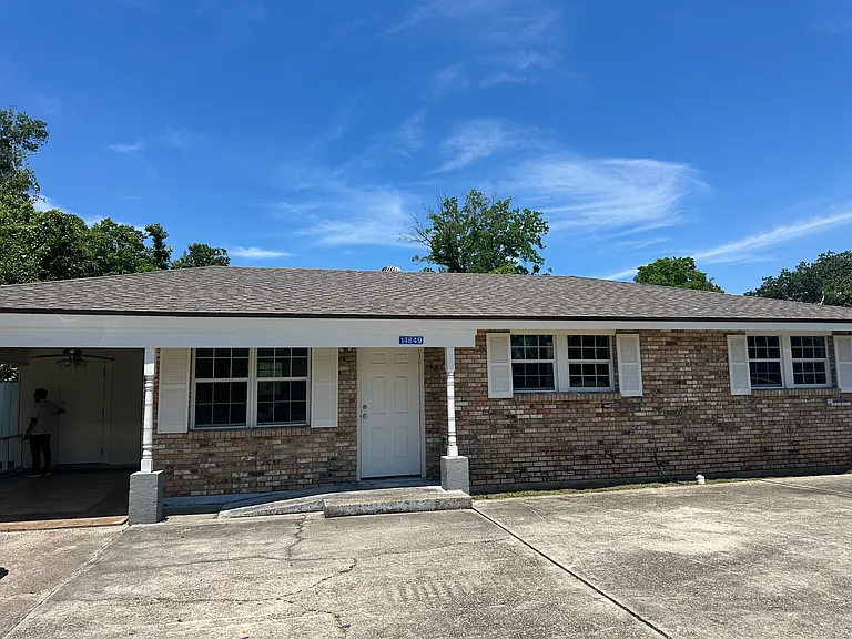 14849 Old Hammond Hwy — Photo 1