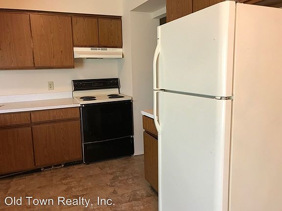 3rd image of 5504 Grayfield Cir