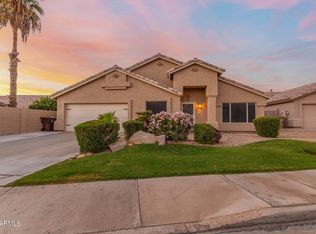 8730 W Paradise Ln, Peoria, AZ 85382