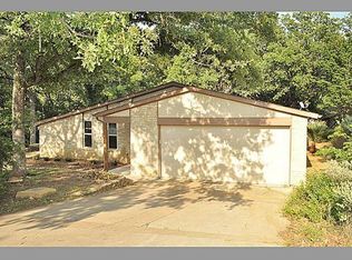 1301 Martin Ct, Grapevine, TX 76051