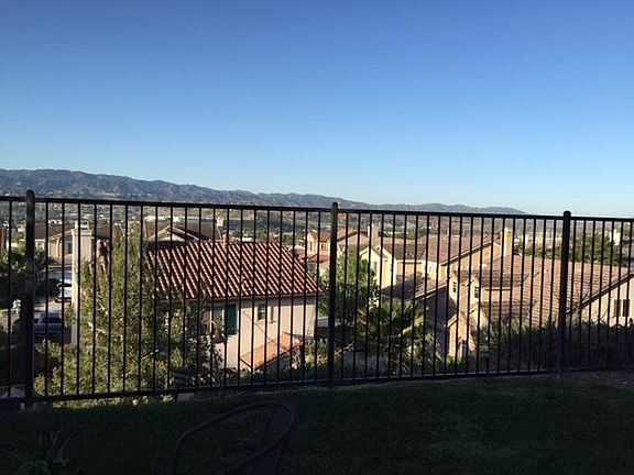 5th image of 27913 Alta Vista Ave