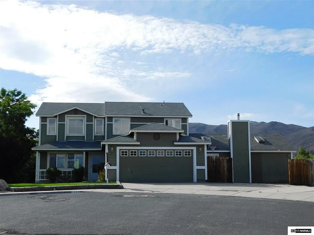 1440 Plainview Ct photo 1