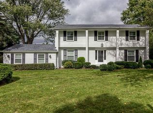 2584 Alveston Dr, Bloomfield Hills, MI 48304