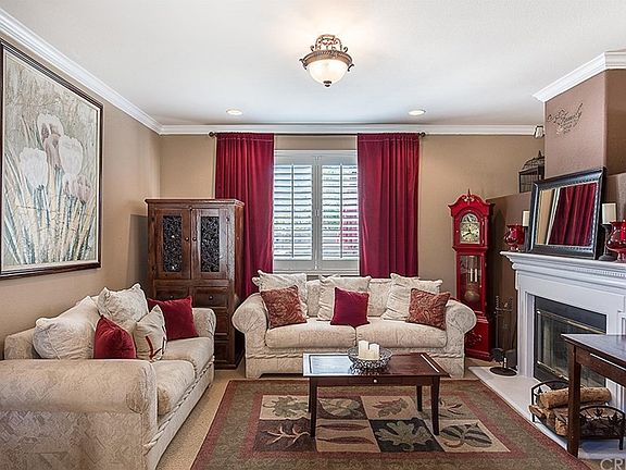 3rd image of 6748 Sandalwood Dr