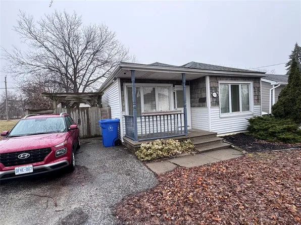 3002 Byng Rd, Windsor, ON N8W 3G7