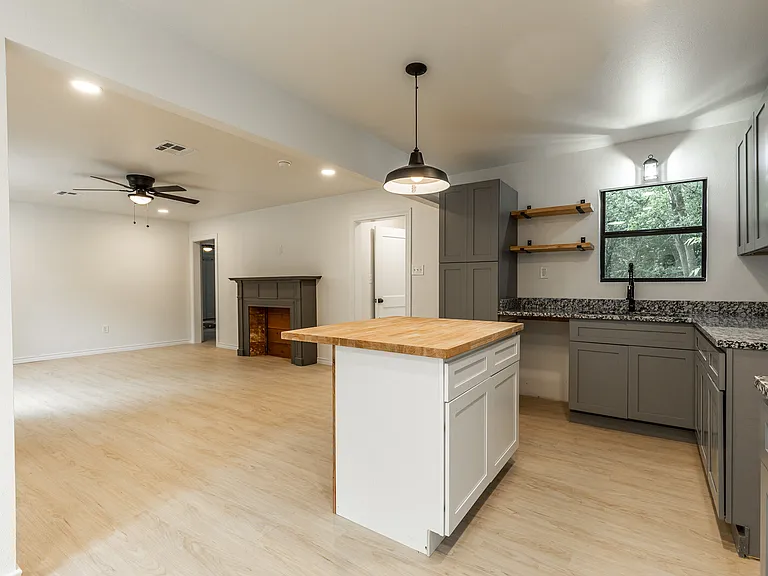 207 Joel Hooper Dr — Photo 16