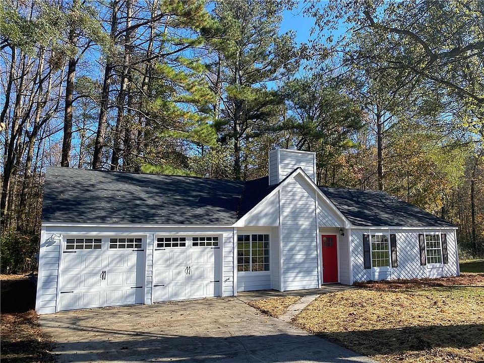 1st image of 124 Riverchase Dr