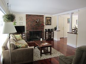 2nd image of 53 Lawndale Ave
