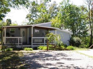 2710 Loomis Ridge Rd, Parkersburg, WV 26104