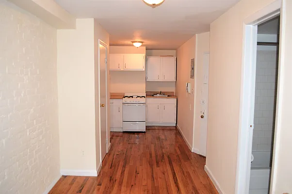 Rented by OvCo Realty | media 41